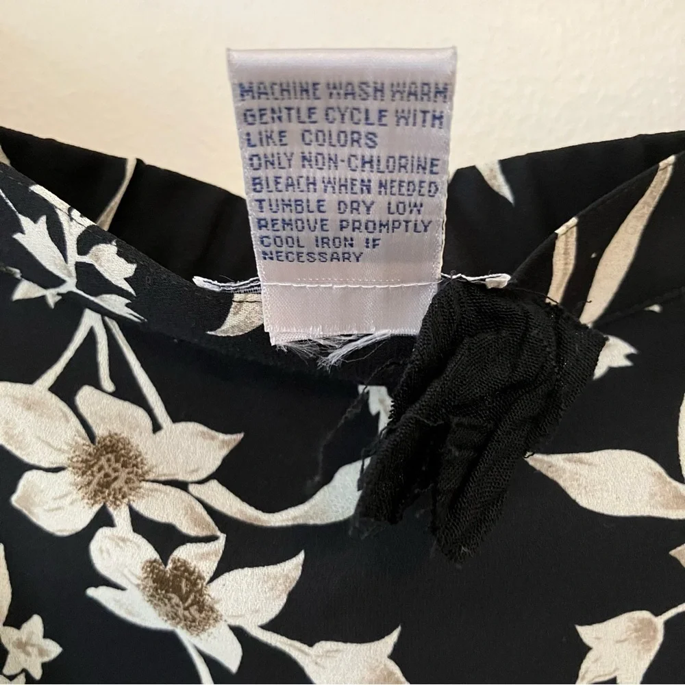 Jennifer Moore vintage new